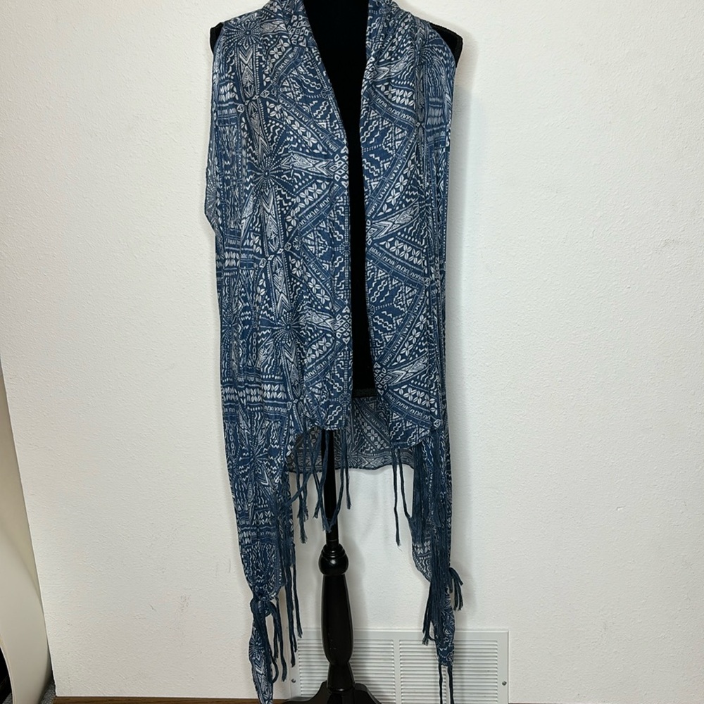 Ariat One Size lightweight fringes Milly Vest